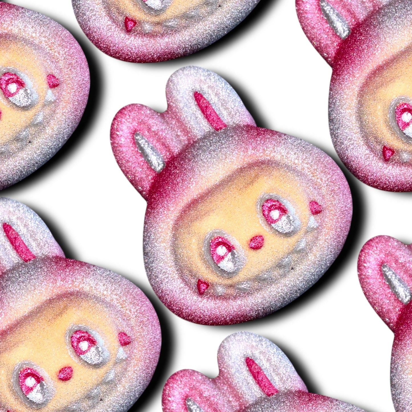 Grey/Pink eyes open lab Bath Bomb
