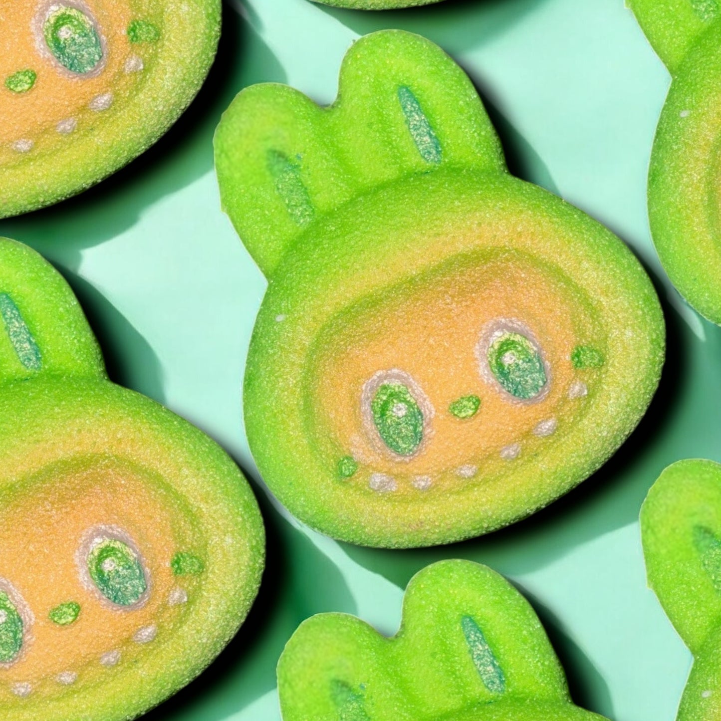 Green Eyes Open Lab Bath Bomb