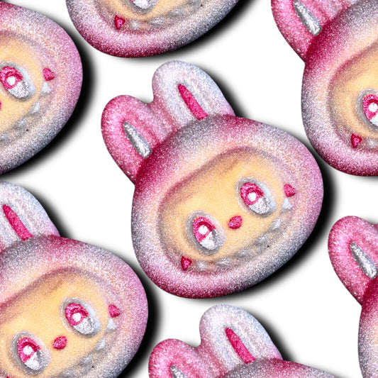 Grey/Pink eyes open lab Bath Bomb