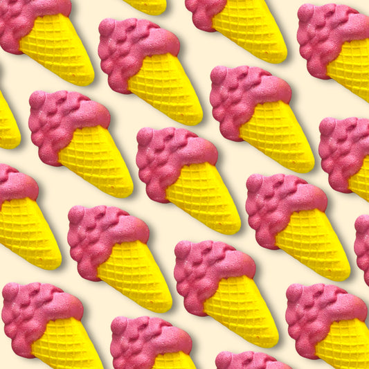 Hidden Rainbow Icecream Bath Bomb