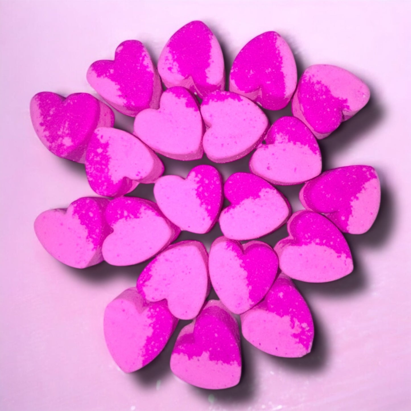 20 Mini Heart Bath Bombs - La Vie Est