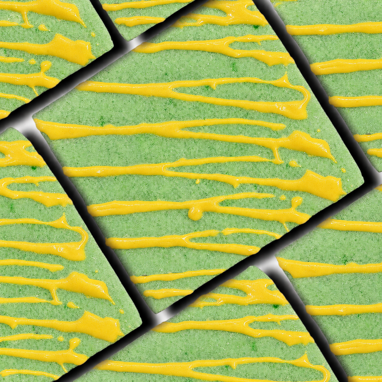Small Marshmallow & Pineapple Soap Sponge 70G