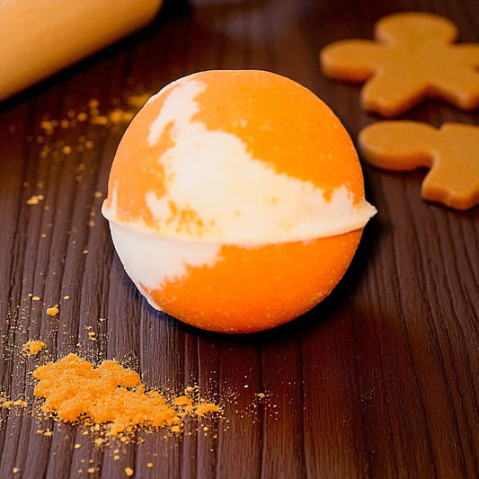 Round Baked Gingbread Bath Bomb